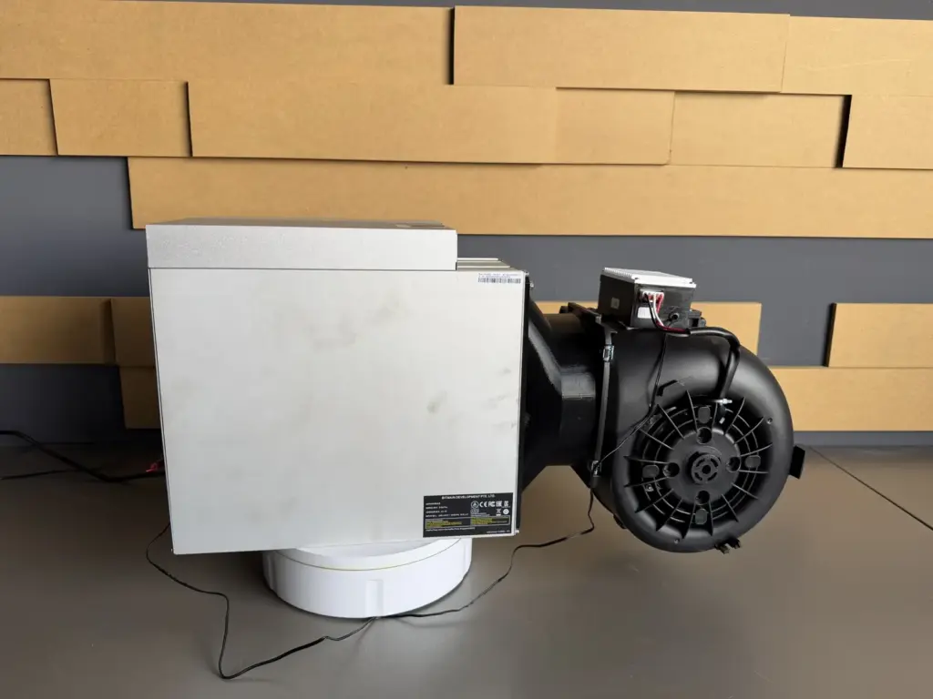 ASIC Miner Silencer Gen2 installed on an Antminer